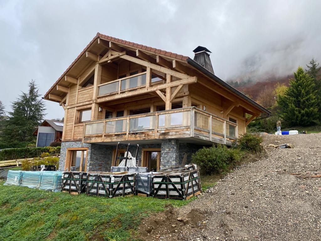 création d'un soubassement de maison par Amaral habitat en haute savoie
